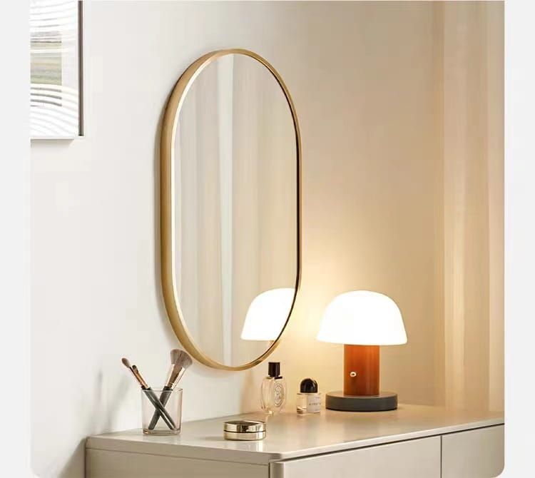 Lustro owalne 80x40 cm złota rama