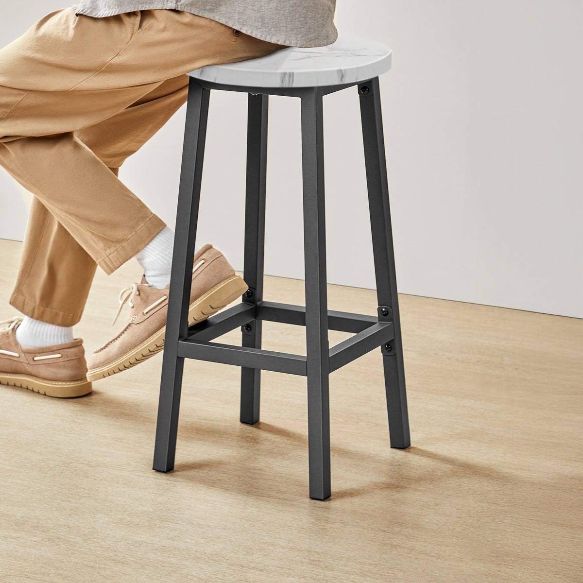 Taboret barowy 65cm - biały marmur / nogi czarne