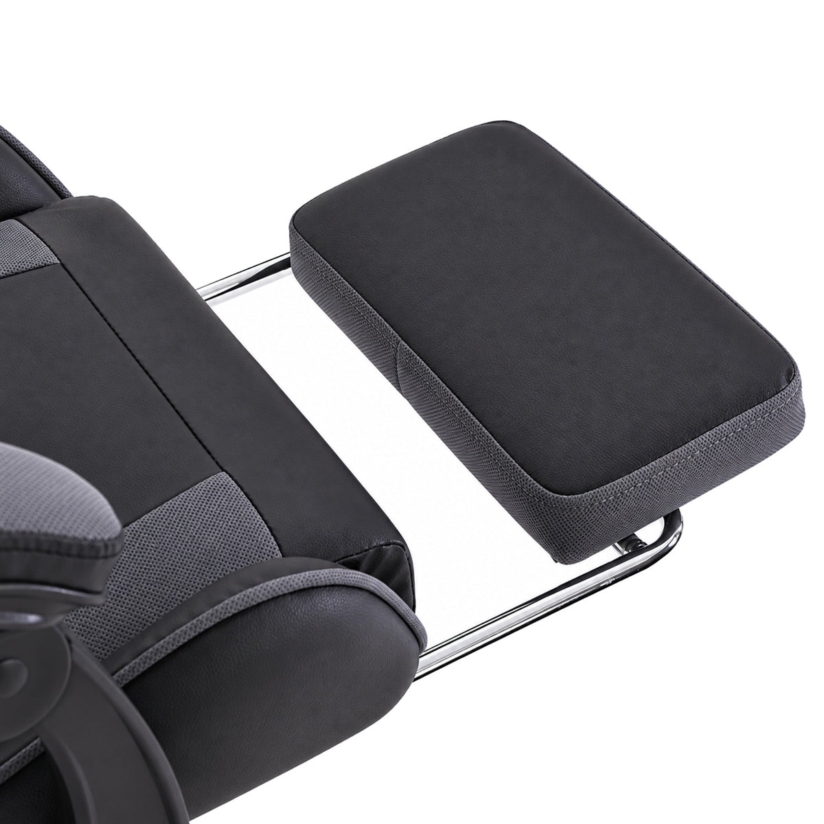 Fotel gamingowy SIGMA 67 Graphite z podnóżkiem, regulowanym oparciem i oddychającą tapicerką