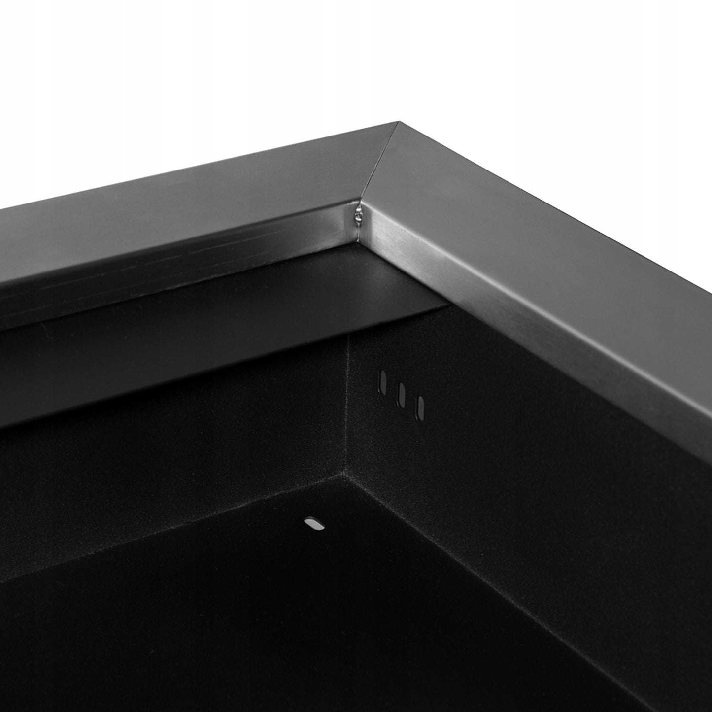 8e04fb322e79621930d894f03aa48bd3